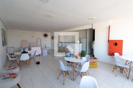 Apartamento para alugar com 47m², 2 quartos e 1 vagaÁrea comum - Salão de festas