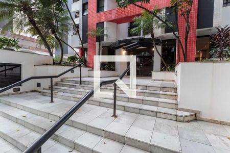 Apartamento para alugar com 35m², 1 quarto e 1 vagaFachada