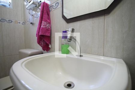 Casa à venda com 200m², 4 quartos e 2 vagasLavabo