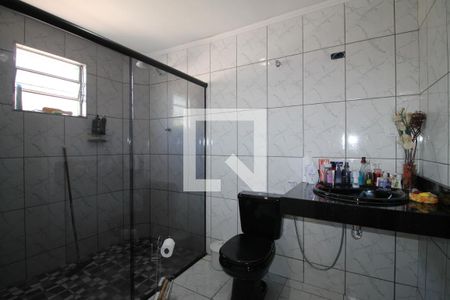 Casa à venda com 200m², 4 quartos e 2 vagasBanheiro da Suíte