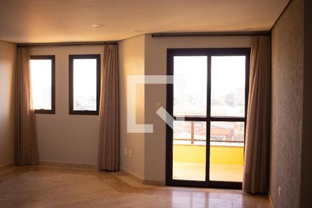 Sala de casa de condomínio à venda com 2 quartos, 132m² em Vila Galvão, Guarulhos