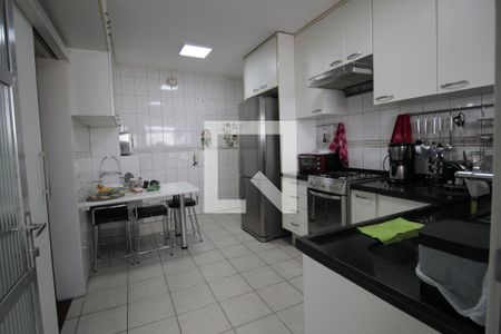Apartamento à venda com 123m², 3 quartos e 2 vagasCozinha