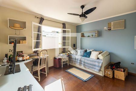 Casa à venda com 170m², 2 quartos e 4 vagasSuíte 2