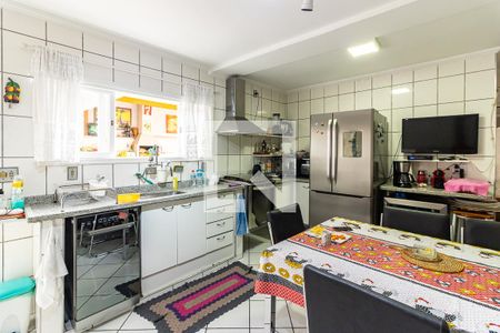 Casa à venda com 170m², 2 quartos e 4 vagasCozinha