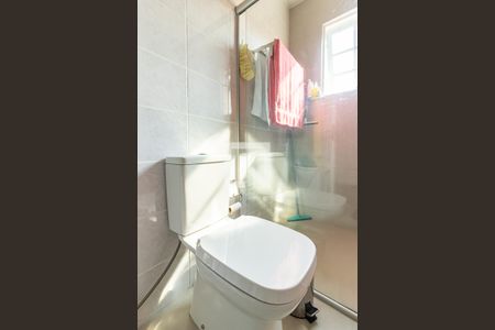 Casa à venda com 170m², 2 quartos e 4 vagasBanheiro da Suíte 1