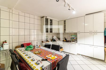 Casa à venda com 170m², 2 quartos e 4 vagasCozinha