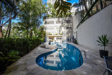 Apartamento à venda com 300m², 3 quartos e 2 vagasPiscina 2