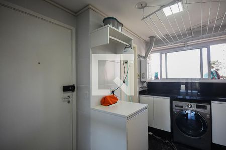 Apartamento à venda com 300m², 3 quartos e 2 vagasCozinha