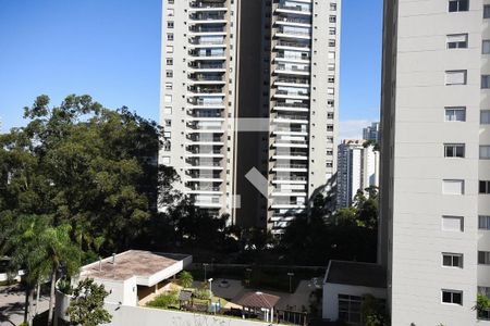 Apartamento à venda com 300m², 3 quartos e 2 vagasVista da suíte 2