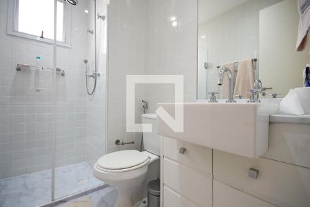 Apartamento à venda com 300m², 3 quartos e 2 vagasBanheiro suíte 2
