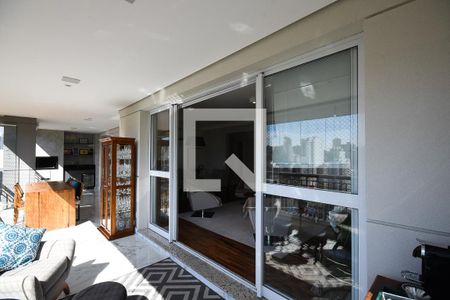 Apartamento à venda com 300m², 3 quartos e 2 vagasVaranda