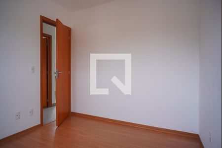 Quarto  2 de apartamento para alugar com 2 quartos, 48m² em Rubem Berta, Porto Alegre