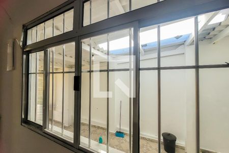 Vista de casa à venda com 2 quartos, 110m² em Vila Rosa, São Bernardo do Campo