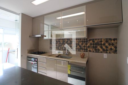Cozinha de casa de condomínio à venda com 3 quartos, 91m² em Usina Piratininga, São Paulo