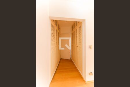 Casa à venda com 349m², 3 quartos e 2 vagasQuarto 3