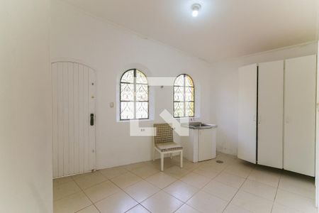 Casa à venda com 349m², 3 quartos e 2 vagasÁrea de Serviço