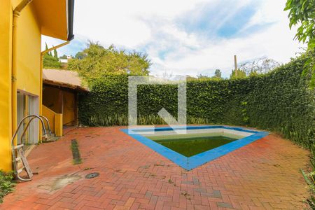 Casa à venda com 349m², 3 quartos e 2 vagasPiscina