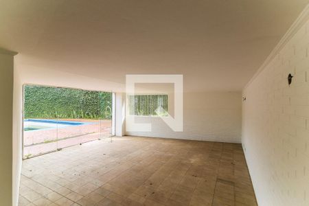 Casa à venda com 349m², 3 quartos e 2 vagasSalão de Festas