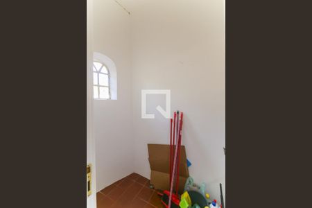 Casa à venda com 349m², 3 quartos e 2 vagasDespensa