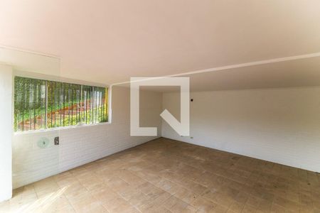 Casa à venda com 349m², 3 quartos e 2 vagasSalão de Festas