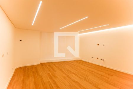 Casa à venda com 349m², 3 quartos e 2 vagasQuarto 4