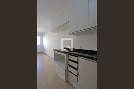 Cozinha de kitnet/studio para alugar com 1 quarto, 25m² em Santana, São Paulo