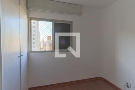 Apartamento para alugar com 80m², 3 quartos e 2 vagasQuarto 2