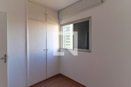 Apartamento para alugar com 80m², 3 quartos e 2 vagasQuarto 2