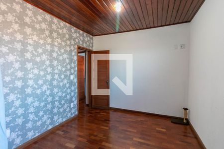 Quarto 2 de casa à venda com 6 quartos, 270m² em Carlos Prates, Belo Horizonte