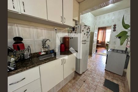 Apartamento à venda com 58m², 2 quartos e 1 vagaCozinha