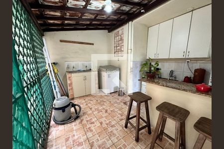 Apartamento à venda com 58m², 2 quartos e 1 vagaÁrea de Serviço