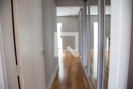 Apartamento à venda com 155m², 2 quartos e 4 vagasCorredor