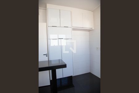 Apartamento à venda com 155m², 2 quartos e 4 vagasCozinha