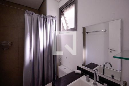 Banheiro  de apartamento à venda com 1 quarto, 32m² em Liberdade, São Paulo