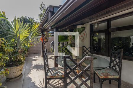 Casa de condomínio para alugar com 140m², 3 quartos e 1 vagaÁrea externa