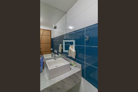 Casa de condomínio para alugar com 140m², 3 quartos e 1 vagaSuíte 2 - Banheiro