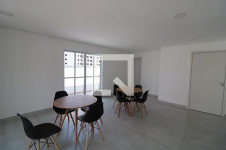 Apartamento para alugar com 33m², 1 quarto e 1 vagaÁrea comum - Salão de festas