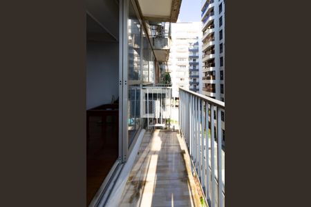 Varanda da sala  de apartamento para alugar com 3 quartos, 91m² em Lagoa, Rio de Janeiro