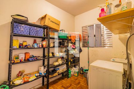 Casa à venda com 240m², 3 quartos e 2 vagasÁrea de Serviço