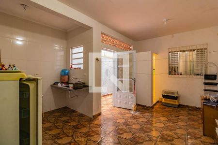Casa à venda com 240m², 3 quartos e 2 vagasCozinha