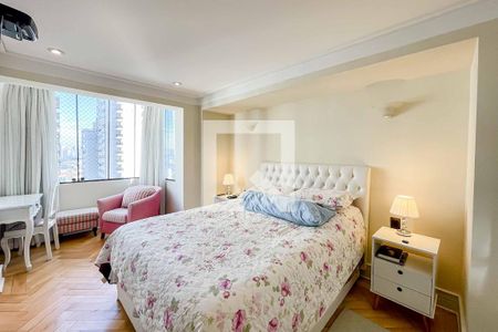 Apartamento à venda com 274m², 3 quartos e 3 vagasSuíte