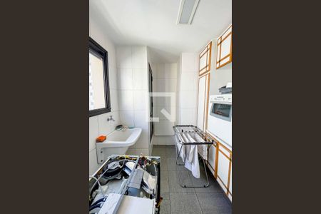 Apartamento à venda com 274m², 3 quartos e 3 vagasÁrea de Serviço