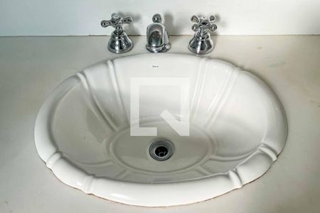 Apartamento à venda com 274m², 3 quartos e 3 vagasBanheiro da Suíte