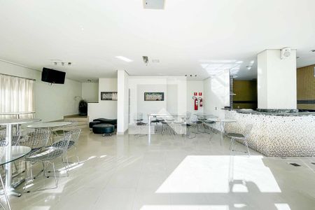 Apartamento à venda com 274m², 3 quartos e 3 vagasÁrea comum - Salão de festas