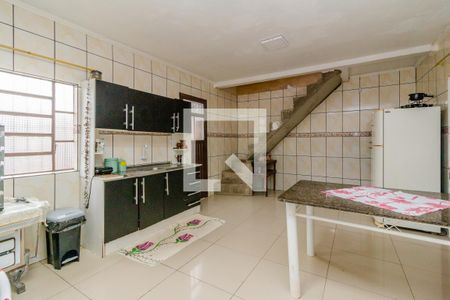 Casa à venda com 140m², 4 quartos e 1 vaga Casa à venda com 140m², 4 quartos e 1 vagaCozinha