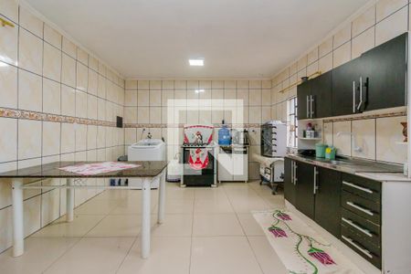 Casa à venda com 140m², 4 quartos e 1 vaga Casa à venda com 140m², 4 quartos e 1 vagaCozinha