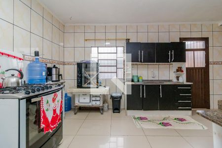 Casa à venda com 140m², 4 quartos e 1 vaga Casa à venda com 140m², 4 quartos e 1 vagaCozinha