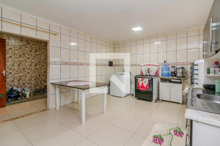 Casa à venda com 140m², 4 quartos e 1 vaga Casa à venda com 140m², 4 quartos e 1 vagaCozinha