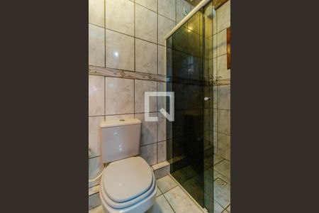 Casa à venda com 140m², 4 quartos e 1 vaga Casa à venda com 140m², 4 quartos e 1 vagaBanheiro