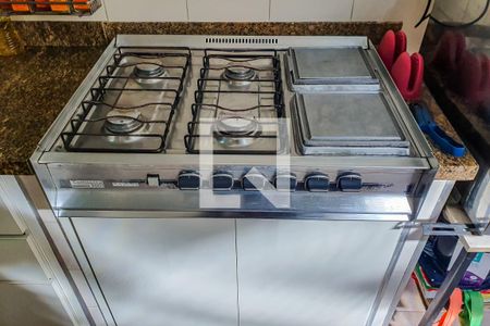 Apartamento à venda com 80m², 2 quartos e 2 vagas Apartamento à venda com 80m², 2 quartos e 2 vagascozinha